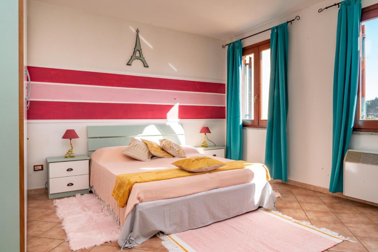 Nora Guesthouse Rooms And Villas Pula Eksteriør billede