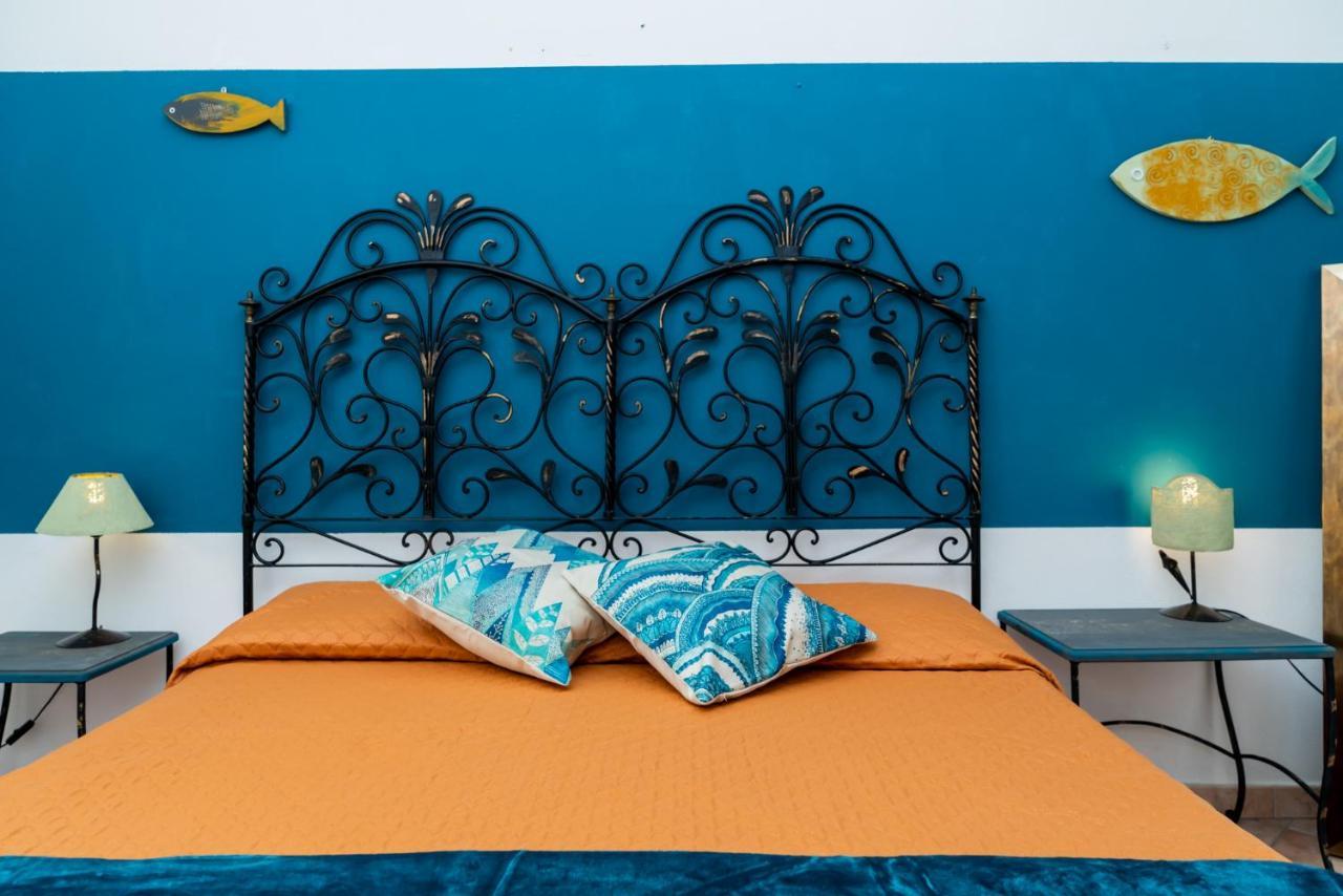 Nora Guesthouse Rooms And Villas Pula Eksteriør billede